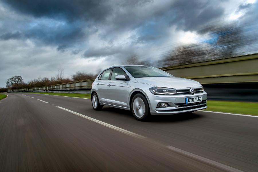  Volkswagen Polo 2017 года  (UK) (фото 25 из 40)
